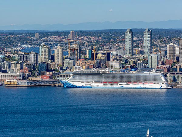 Luxury and Affordable Limo Service in Seattle, WA